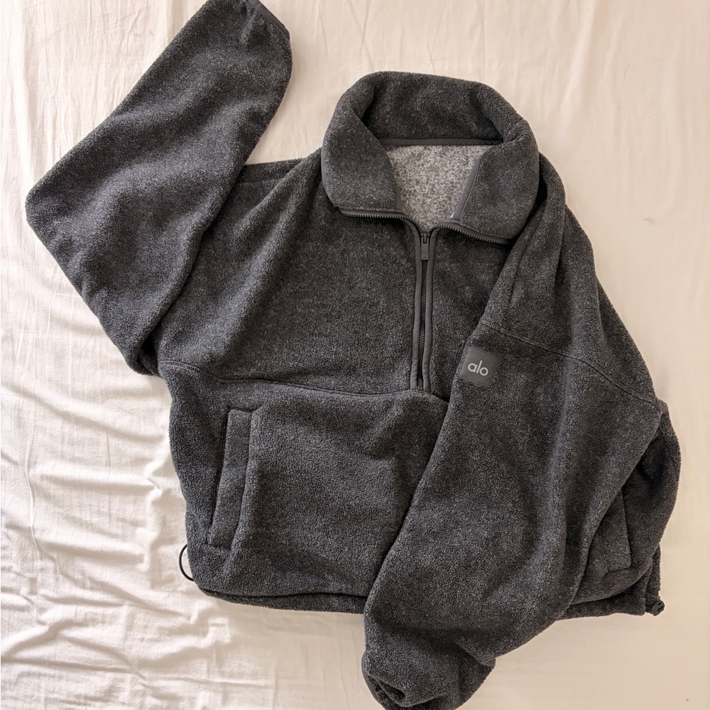 ALO Yoga Women’s Polar Fleece Retreat Cover-up in Dark Heather Grey
